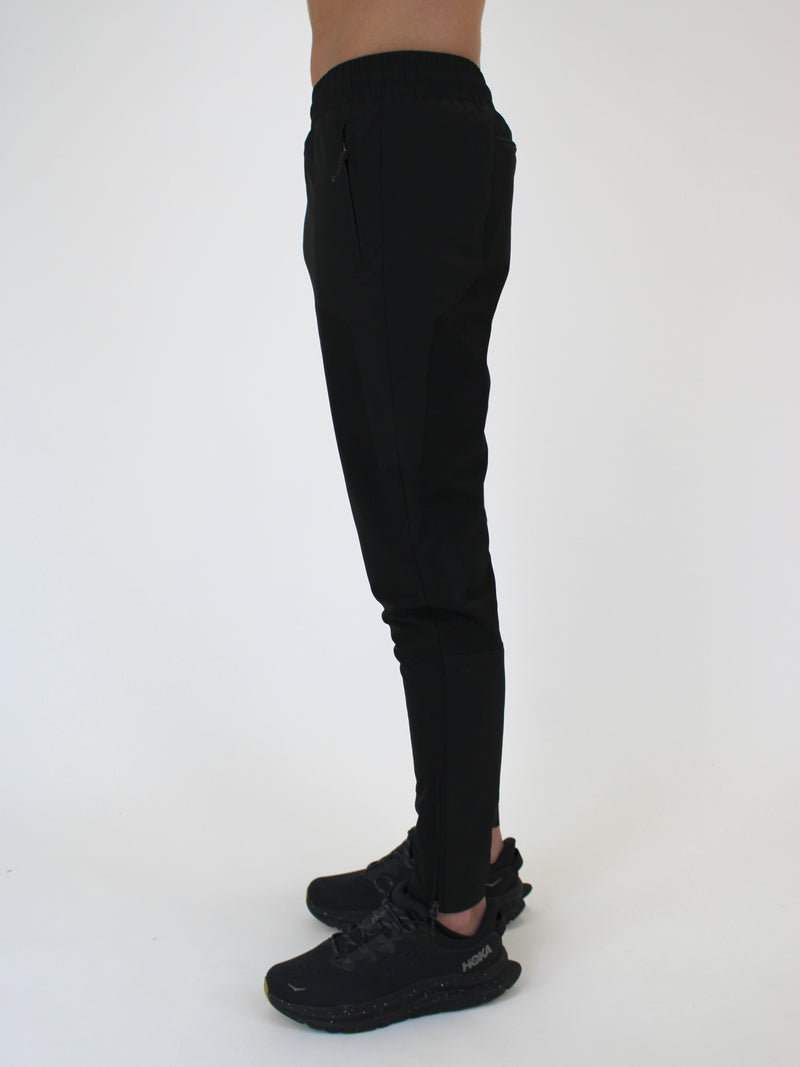 Black / Black Utility 2.0 Pants